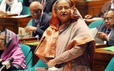 তারা সংসদে না এসে রাজনৈতিক ভুল করছেন