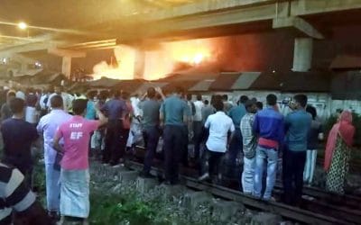 আগুনে পুড়লো খিলগাঁও বাজার