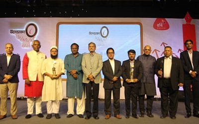 ভিন্ন উদ্ভাবনী চিন্তার তিন উদ্যোক্তা সম্মাননা পেলেন