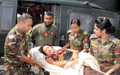 প্রসূতি মাকে হেলিকপ্টারে হাসপাতালে নিলো সেনাবাহিনী