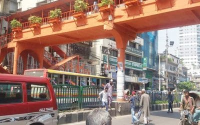 ফুটওভার ব্রিজ ব্যবহার না করলে এক ঘণ্টার কাউন্সিলিং