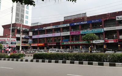 জমে ওঠেনি ঈদের বাজার
