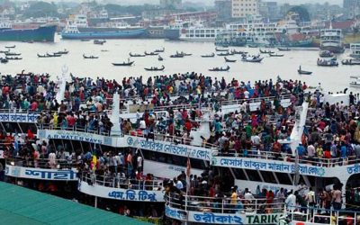 সদরঘাটে যাত্রীর চাপ বাড়ছে