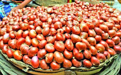 সাত দিনে পেঁয়াজের দাম কেজিতে বাড়ল ২০ টাকা