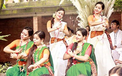বকুলতলায় ছায়ানট আয়োজনে শরৎ বন্দনা