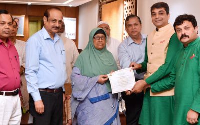 শ্রমিক কল্যাণ তহবিলে ২ কোটি টাকা দিল তিন প্রতিষ্ঠান