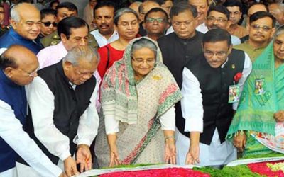 বঙ্গবন্ধুর প্রতিকৃতিতে আ.লী‌গের নতুন কমিটির শ্রদ্ধা