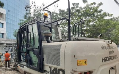 বিজিএমইএ ভবন ভাঙার কাজ শুরু