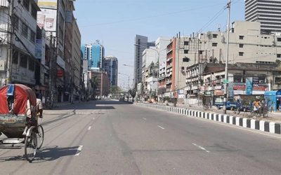 করোনার বিস্তার ঠেকাতে বাড়তে পারে ছুটি