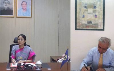 করোনা মোকাবিলায় এডিবির সঙ্গে ৪২৫০ কোটি টাকার ঋণচুক্তি সই