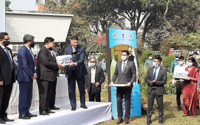 উপহারের টিকা বাংলাদেশকে হস্তান্তর করলো ভারত