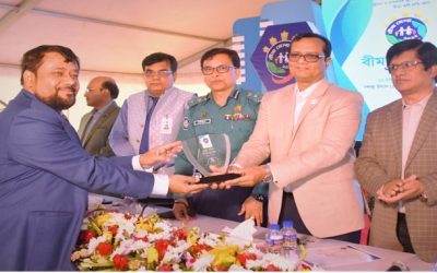 বরিশাল বীমা মেলায় সেরা স্টলদাতা হিসেবে ন্যাশনাল লাইফের প্রথম স্থান লাভ