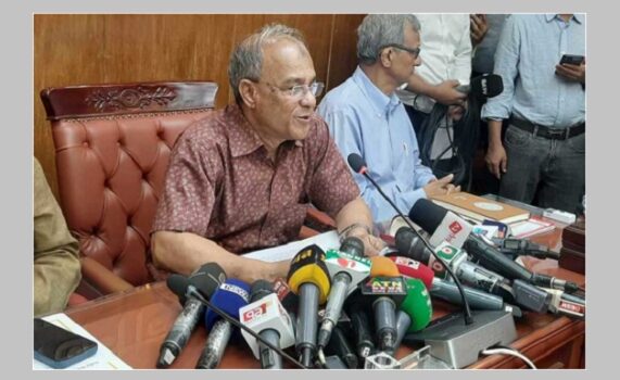 নববর্ষ সামনে রেখে নিরাপত্তা বাড়ানো হচ্ছে : স্বরাষ্ট্র উপদেষ্টা