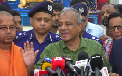 শারদীয় দুর্গাপূজায় নিরাপত্তা ঝুঁকি নেই : স্বরাষ্ট্র উপদেষ্টা