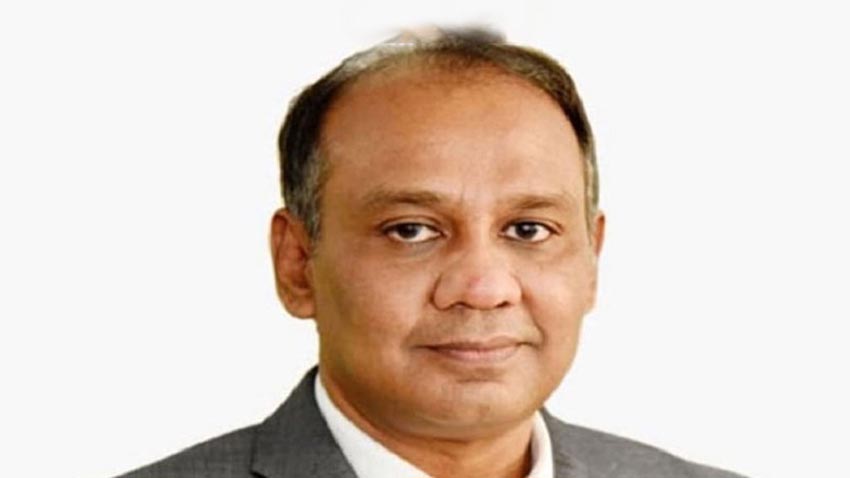 পদত্যাগ করলেন বাংলাদেশ ব্যাংকের সাবেক মুখপাত্র মেজবাউল হক