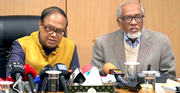 ব্যাংকখাতে লুটপাটের সংস্কৃতি আর ফিরতে দেওয়া হবে না: গভর্নর