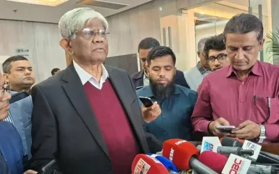 শেয়ার শূন্য পাঁচ ব্যাংকের অডিটরের বিরুদ্ধে ব্যবস্থা নেওয়া হবে : অর্থ উপদেষ্টা