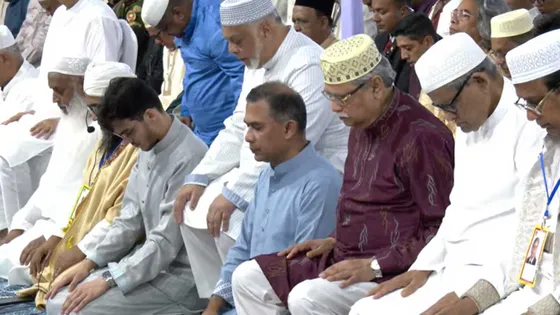 রাষ্ট্রপতি ও প্রধানমন্ত্রীর অংশগ্রহণে জাতীয় ঈদগাহে ঈদুল ফিতরের প্রধান জামাত অনুষ্ঠিত