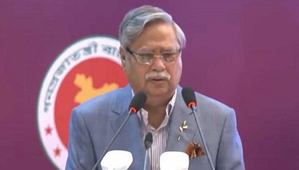 ফ্যামিলি কার্ড নারীর অর্থনৈতিক স্বাবলম্বিতা অর্জনে ভূমিকা রাখবে: রাষ্ট্রপতি