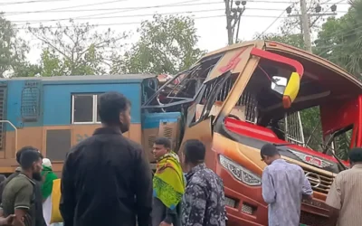 একদিনে সড়ক দুর্ঘটনায় ২৪ জনের মৃত্যু