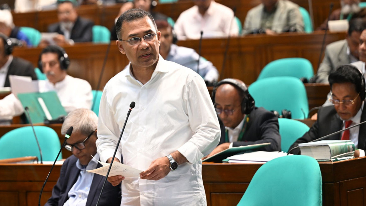 নারীর ক্ষমতায়ন ও শিক্ষার সমান সুযোগ নিশ্চিতকরণে সরকার বদ্ধপরিকর : প্রধানমন্ত্রী