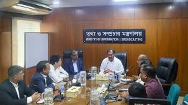 শ্রম আইন না মেনে কেউ গণমাধ্যমের মালিক হতে পারে না : তথ্যমন্ত্রী