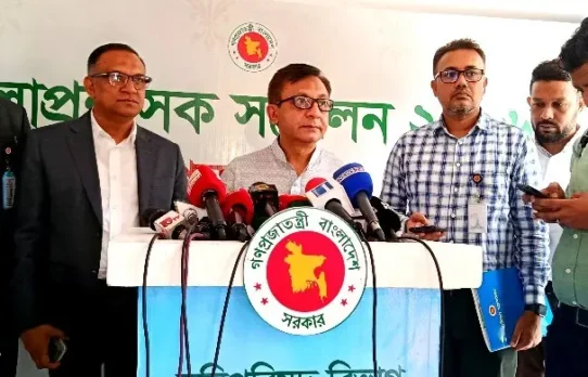 বাজার নিয়ন্ত্রণে ডিসিদের নজরদারি বাড়াতে বললেন বাণিজ্যমন্ত্রী