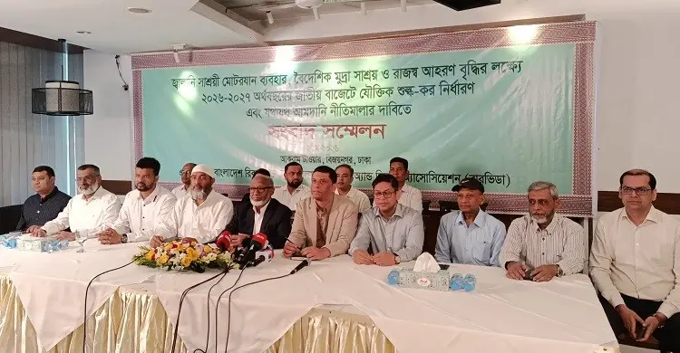 ‘আমরা ব্যবসায়ীরা ব্যবসা করতে আসছি, চুরি করতে না’