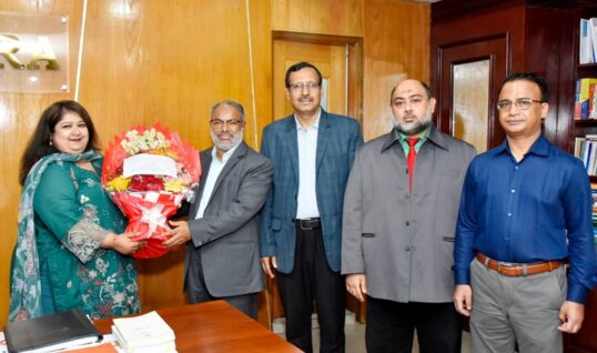 আইডিআরএ চেয়ারম্যানকে পপুলার লাইফের শুভেচ্ছা