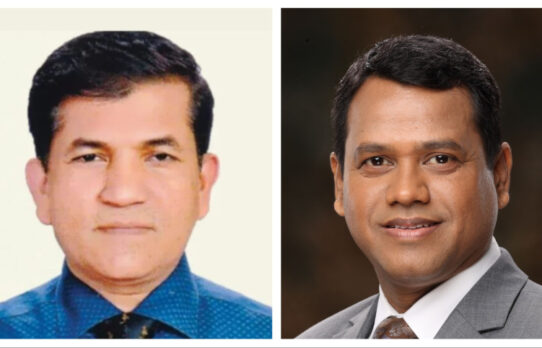 বাণিজ্য সচিব পদ নিয়ে ‘স্নায়ুযুদ্ধ’