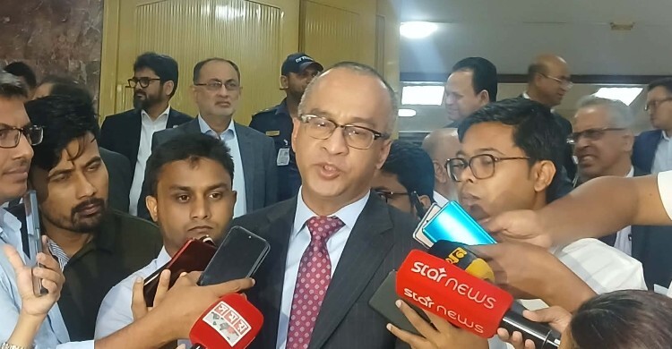ইসলামী ব্যাংক নিয়ে অস্থিরতা পুরো ব্যাংক খাতে প্রভাব ফেলতে পারে : মাসরুর আরেফিন