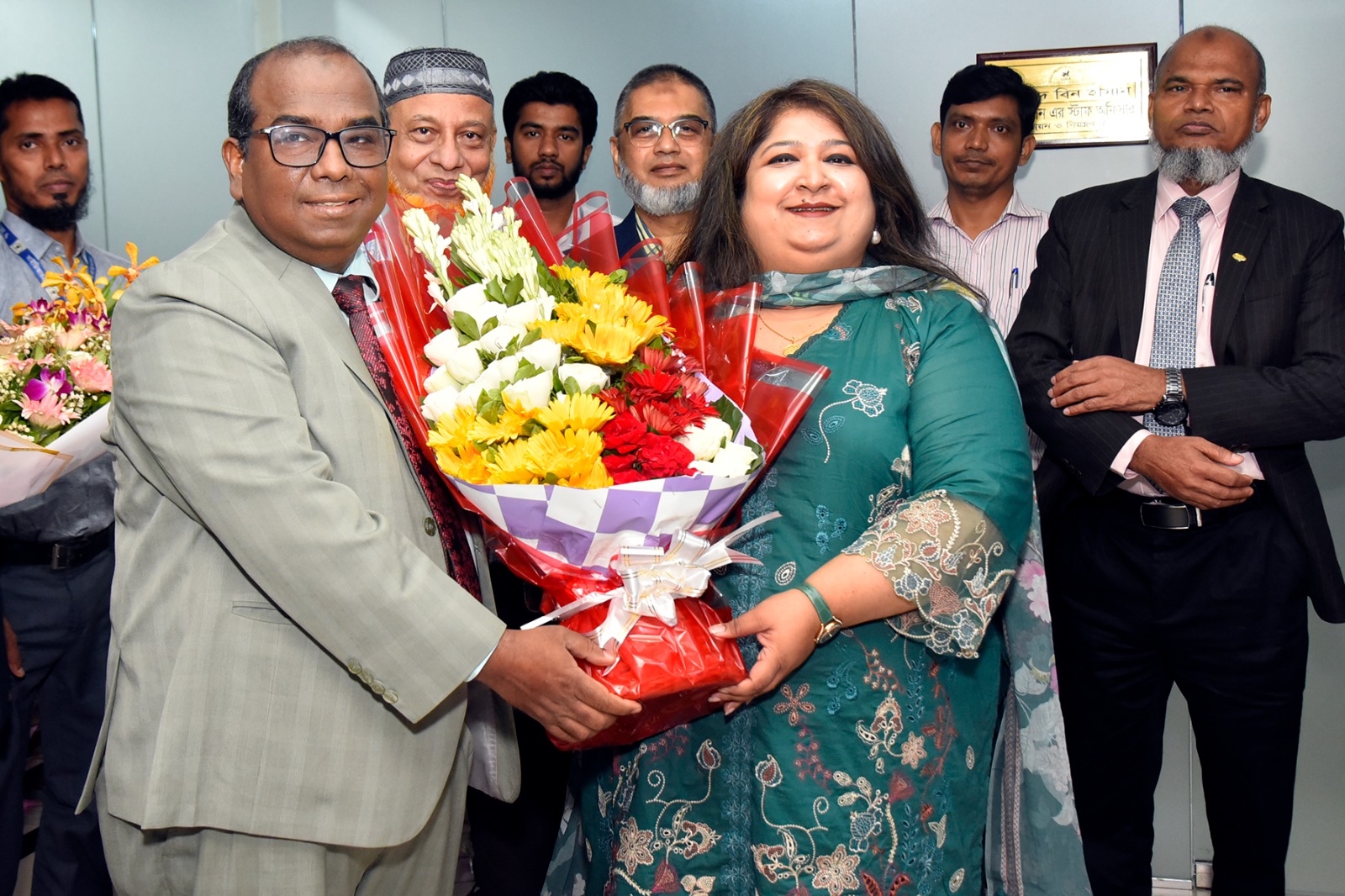 আইডিআরএ’র চেয়ারম্যানকে জেনিথ লাইফের শুভেচ্ছা
