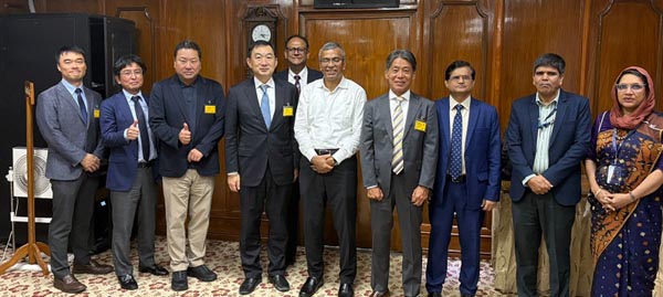 বাংলাদেশ ব্যাংকের গভর্নরের সঙ্গে মিৎসুই অ্যান্ড কোং প্রতিনিধিদলের সৌজন্য সাক্ষাৎ