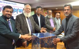 পলিসি বিপণনে শীর্ষ ২০ কর্মকর্তাকে পুরস্কৃত দিলো ন্যাশনাল লাইফ