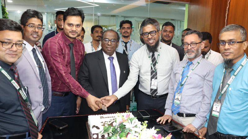১৩ বছর পূর্ণ করল জেনিথ ইসলামী লাইফ