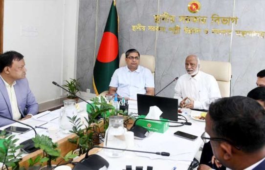 প্রধানমন্ত্রীর ‘ক্লিন সিটি, গ্রিন সিটি’ পরিকল্পনা বাস্তবায়নের নির্দেশ স্থানীয় সরকার মন্ত্রীর