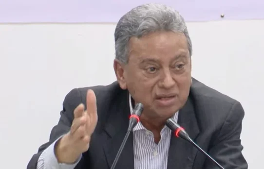 বিদ্যুৎ ও গ্যাস সংকট কাটাতে সময় লাগবে: অর্থমন্ত্রী