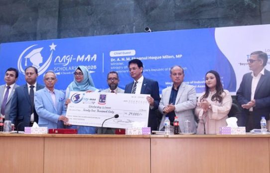 বড় কোম্পানিগুলো একাডেমিয়া-ইন্ডাস্ট্রির লিংকেজে গুরুত্ব দেয় না: শিক্ষামন্ত্রী