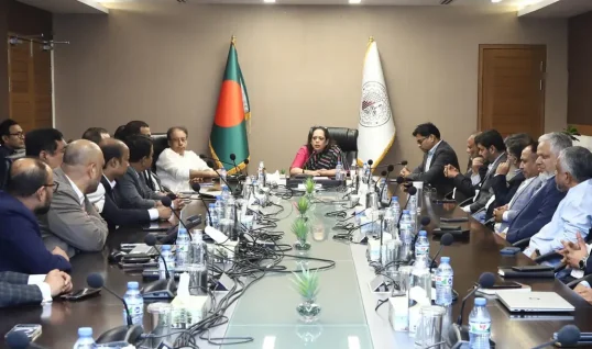 শেয়ারবাজারের সংকট কাটাতে বাস্তবসম্মত সমাধানের পথ খুঁজতে হবে