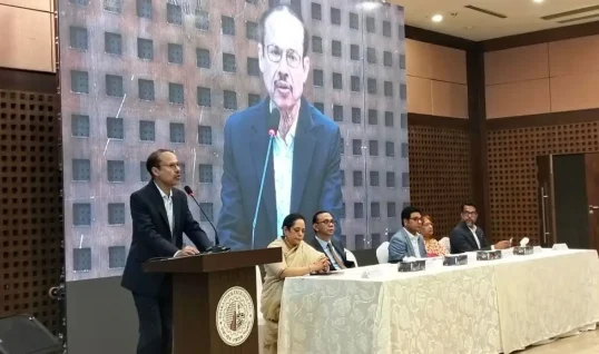 অর্থ আত্মসাৎ ঠেকাতে শক্তিশালী ব্যাক অফিস সফটওয়্যার প্রয়োজন : বিএসইসি চেয়ারম্যান