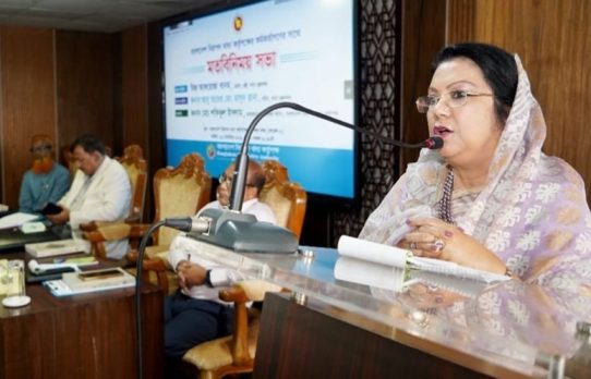 ৬৪ জেলায় মোবাইল ল্যাব চায় খাদ্যমন্ত্রী