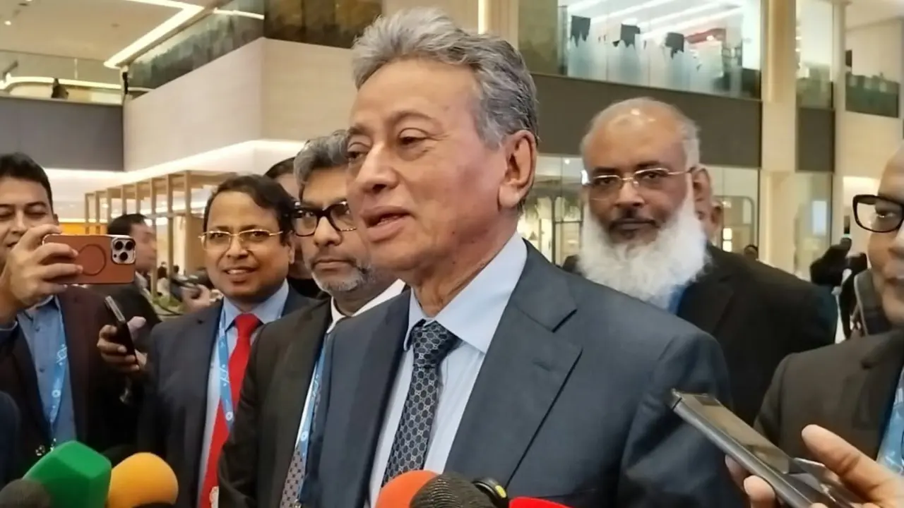 বৈশ্বিক সংকটের মধ্যেও অর্থনৈতিক কার্যক্রম ও সংস্কার সঠিক পথে আছে : অর্থমন্ত্রী