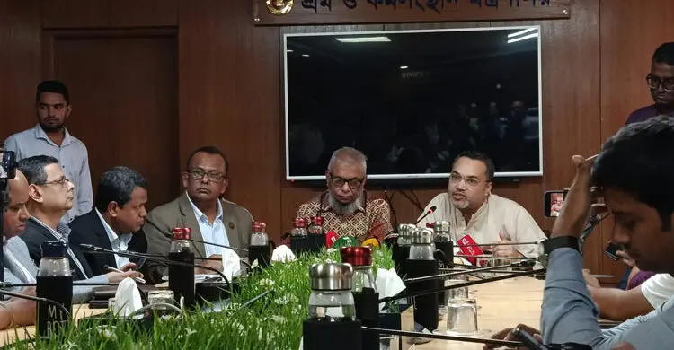 মালয়েশিয়ায় ১০ হাজার শ্রমিক পাঠানোর সিদ্ধান্ত : শ্রমমন্ত্রী