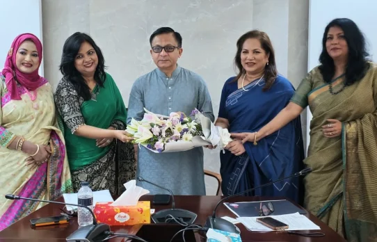 নারী উদ্যোক্তাদের ঋণ ও সেবাপ্রাপ্তি সহজ করতে উদ্যোগ নিচ্ছে সরকার: বাণিজ্যমন্ত্রী